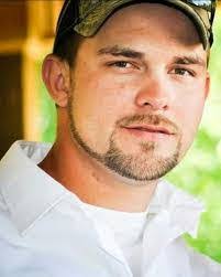 Alisa Beal's Instagram, Twitter & Facebook