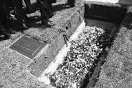 Sammy Davis Jr.'s grave and casket at Forest Lawn Memorial Park ...