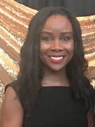 Roxie Beauford's Instagram, Twitter & Facebook