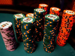 So for a longer tournament duration, you'll want to use a chip distribution involving larger starting stacks and a slow structure. Poker Chip Values Colors That Real Casinos Use Upswing Poker