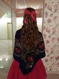 Pin By Mika Calugher On Hair Quinceanera Hairstyles Mexican Themed Weddings Hairstyles Theme