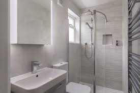 Using large mirrors and glass shower enclosures to increase the feeling of space. 75 Most Popular 75 Beautiful Bathroom Ideas Designs Design Ideas For July 2021 Houzz Ie