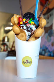Offering bubble waffle ice cream, blue bean cafe and matcha tea in heaven located in a industrial farmhouse building in the heart of smithtown. Snack Break Bubble Waffles Have Arrived At Bubble Waffle Tea