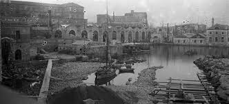 Now it is a favourite place for both locals and tourists to hang out, have a nice meal or just an aperitivo in some of the numerous restaurants and bars in the area. Darsena Definizione E Immagini