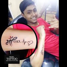 Mom dad tattoo designs maa tattoo designs mom dad tattoos shiva tattoo design father tattoos tattoo designs wrist baby tattoos tattoos for daughters tattoo designs for women. 40 Best Maa Tattoo Maa Tattoo Designs Ideas Of Maa Paa Tattoo Designs