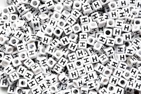 Each bead has the letter on all four sides. Arts Crafts 100 Pcs 6mm White Cube Letter Alphabet Acrylic Beads Single Mixed Letters A Klinisch Relevant De