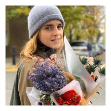 Like and credit (twitter) @hermiorne. Emma Watson Biography Who You Are Age Height Weight Children Husband Instagram And Private Life Spark Chronicles