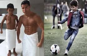 Η… άκυρη γκρίνια του κριστιάνο, η «ανεπιθύμητη» νάπολι και τα παιχνίδια εξουσίας της μπάγερν. Trela8hke O Ronalnto E3i Gkol Petyxe O Gios Toy Contra Gr