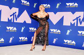 Dua lipa told about working together on this track, well, the one with miley that we did together… we actually ended up deciding that we wanted to get into the studio and. Miley Cyrus Shares Sexy Prisoner Teaser With Dua Lipa 103 3 Fm