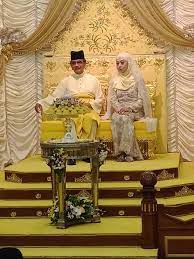 Check spelling or type a new query. Warisan Raja Permaisuri Melayu Istiadat Pernikahan Perkahwinan Diraja Dytm Raja Muda Perak Yam Raja Puan Mahkota Perak