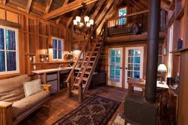 Our selection of cabin floor plans cover a variety of popular styles and designs. Tiny Cabins Cozy Quarters