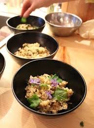 やよいの厨房日記 料理 玄米ご飯 食用花