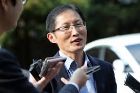 Sebasi.co.kr/speaker/222 세바시 공식 홈페이지 : ë‹¨ë… ê³¼ê±°ì‚¬ìœ„ ìžë£Œ ì œê³µí•œ ì œ3ìž ë°•ì¤€ì˜ ìž…ìˆ˜ ê²½ìœ„ ë¬¸ì œì—†ë‹¤
