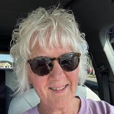 Removing rear privacy cover