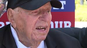 100-Year-Old WWII Veteran Travels Across the Country to Meet Governors in  Every State