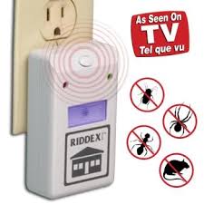 This effective repellent creates a protective shield against pests to keep homes free of insects and rodents thanks to the emission of electrical waves that are imperceptible and harmless to humans and the environment. Ultrasonic Mouse Expelling Device Electromagnetic Wave Rat Repellent Ultrasonic Mosquito Repellent Device Riddex On Tv Repel Spider Tv Loudspeakersrepel Mosquito Aliexpress