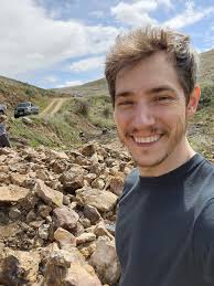 Geologic specimen of wonder near Quartzville