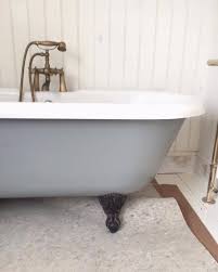 Check spelling or type a new query. Makeover How To Paint A Rolltop Bath Roses And Rolltops