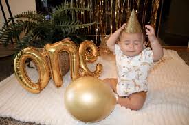 ✨ It's our golden boy's 1st Birthday today! ✨ 📸 Aunty mama Kaylen Hill and Hattie  Summers doing their usual cool aunty things, spoiling him with attention  and capturing these pics. 🥹😍