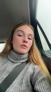 Kim Reichenbach's Instagram, Twitter & Facebook