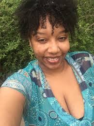 Dawn Luster's Instagram, Twitter & Facebook