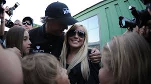 Find the perfect amy mickelson stock photos and editorial news pictures from getty images. Amy Mickelson Plans To Attend Ryder Cup U S Captain Pavin Reveals