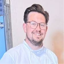 Creating clean, natural dishes that Make Veg the Hero and inspire new  possibilities. All part of leading the Plant Forward Cuisine session with  the Tesco team last week. This was a fantastic… |