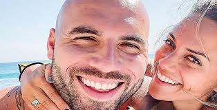 Fan page for jana kramer including one tree hill, whine down, the good fight and more! Jana Kramer Mike Caussin Trying For Baby No 3
