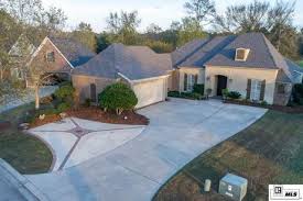 102 Paleo Drive Monroe La 71203 House Styles Beautiful Homes Home