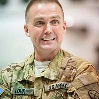 Maj. Evan Dale, Chief Warrant Officer 3 James Kearns,