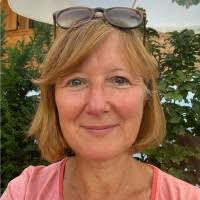 Claudia Ruff's Instagram, Twitter & Facebook