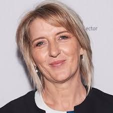 Sue Race's Instagram, Twitter & Facebook