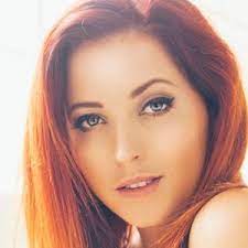 Astrology Birth Chart of Lucy Collett (Model) 2023 | AllFamous.org