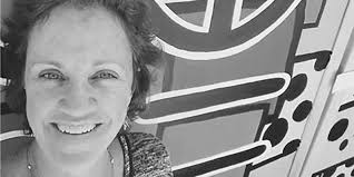 Connie Ogle's Instagram, Twitter & Facebook