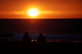 El solsticio de verano provoca que durante el verano boreal el círculo polar ártico siempre esté iluminado, 24 horas al día, y en países como finlandia y noruega se haga de día temprano y anochezca muy tarde, registrándose pocas horas de oscuridad. Solsticio De Verano 2021 Cuando Ocurrira En Mexico Y Por Que Sera El Dia Mas Largo Del Ano Infobae