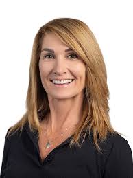 Real Estate agent near Waynesville, NC 28785, Avalon