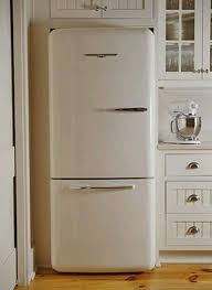 Northstar Retro Appliances Sold At Multiple Dealers Elmira Stove Works Is One Of Them White Cottage Kitchens Vintage Fridge Retro Fridge