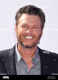 Blake shelton where hi-res stock photography and images