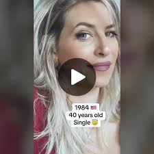 Dating Insights for 40-Year-Old Single Women in the USA