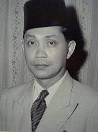 Tan sri dato' nik ibrahim kamil bin tan sri dato' nik ahmad kamil. Nik Ahmad Kamil Bin Nik Mahmud Wikipedia Bahasa Melayu Ensiklopedia Bebas