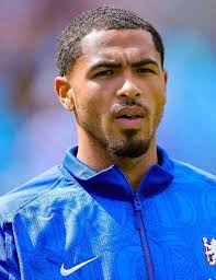 Judon fresh out of surgery and have a message for us. 😈 Speedy recovery,  Sleeves. ❤️💙