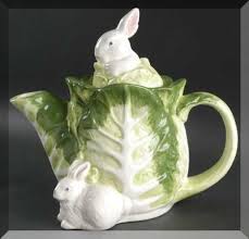I Should Have A Traditional Style Cabbage Teapot But I D Prefer Mine With Bunnies Tea Pots Tea Pots Vintage Tea Cups