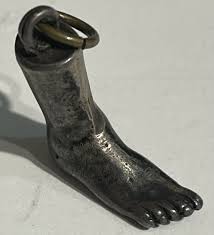 Maybe you would like to learn more about one of these? Vintage Sterling Silver Foot Footprint Charm Or Penda Gem