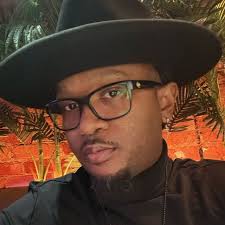 👑 KING BRIAN 👑 (@hair_by_brian_g) · Instagram 照片和视频