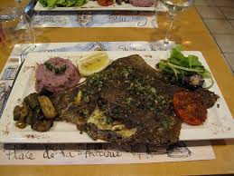 Cuisine fruits de mer ,poisson et vegetarienne. Plat Turbot Sauvage Entier Grille Picture Of Can Mylia Sainte Marie La Mer Tripadvisor