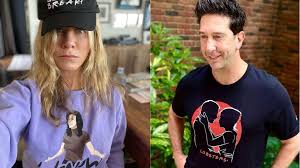 Friends fans had high hopes from the tv reunion, but nobody was expecting two cast members to drop this bombshell. Vjukeqteebpgxm