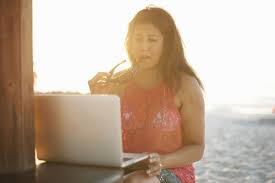 سِند نودز: كيف تتعامل الفتاة العربية مع جسدها «الافتراضي»؟ | منشور