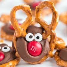 Sprinkling a little flaky sea salt on top of the cookies. Tanja Kopec Tkopec Profile Pinterest