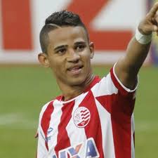 Vídeo: Veja lances e gols do atacante Erick, novo reforço do Vitória