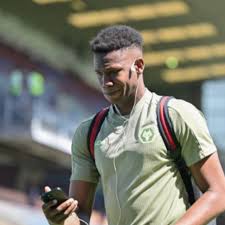 Yerson Mosquera no fue al Mundial pero le marcó gol al club de Gustavo Puerta; un llamado para Néstor Lorenzo